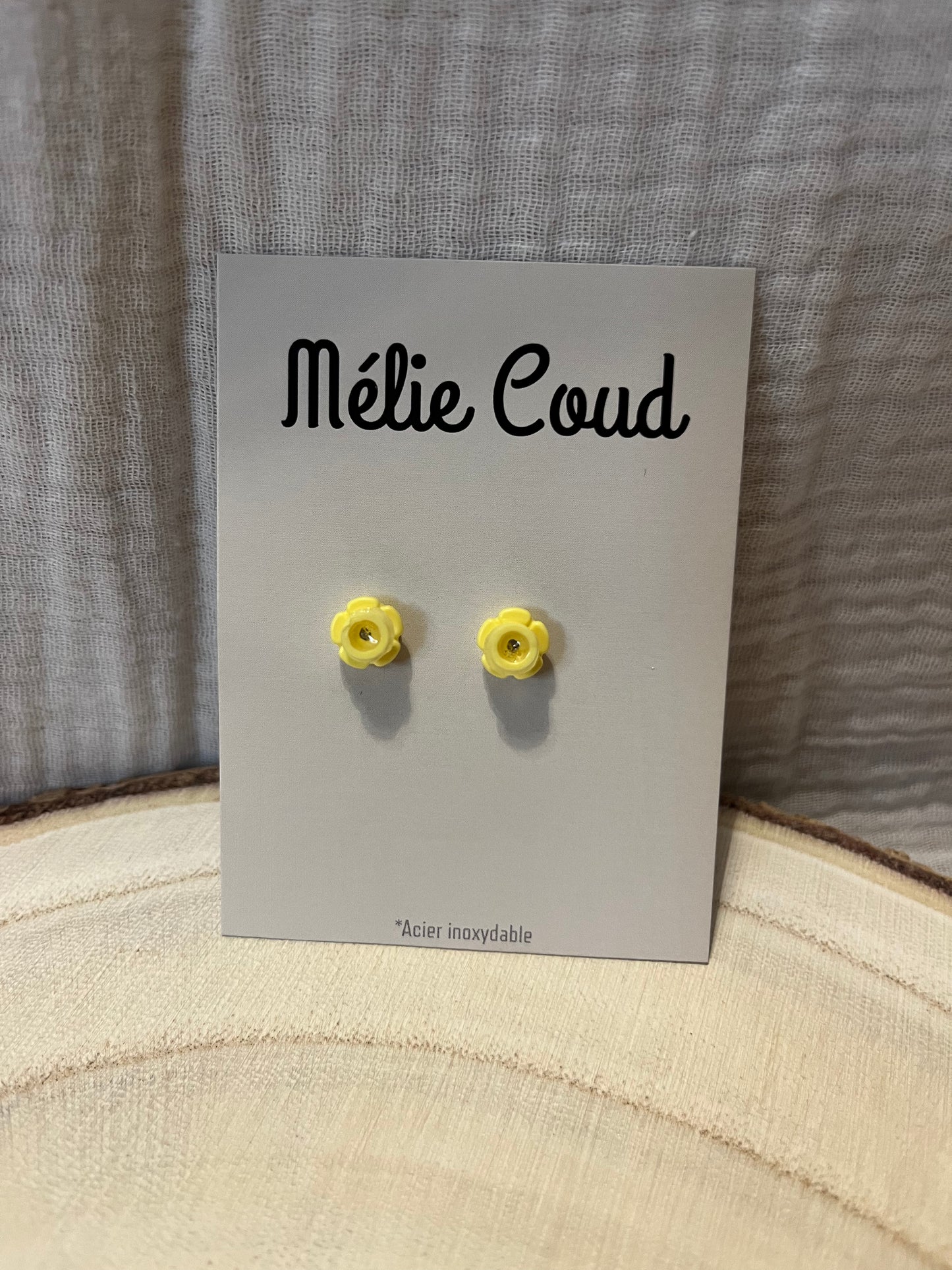 Boucles d’oreilles puces